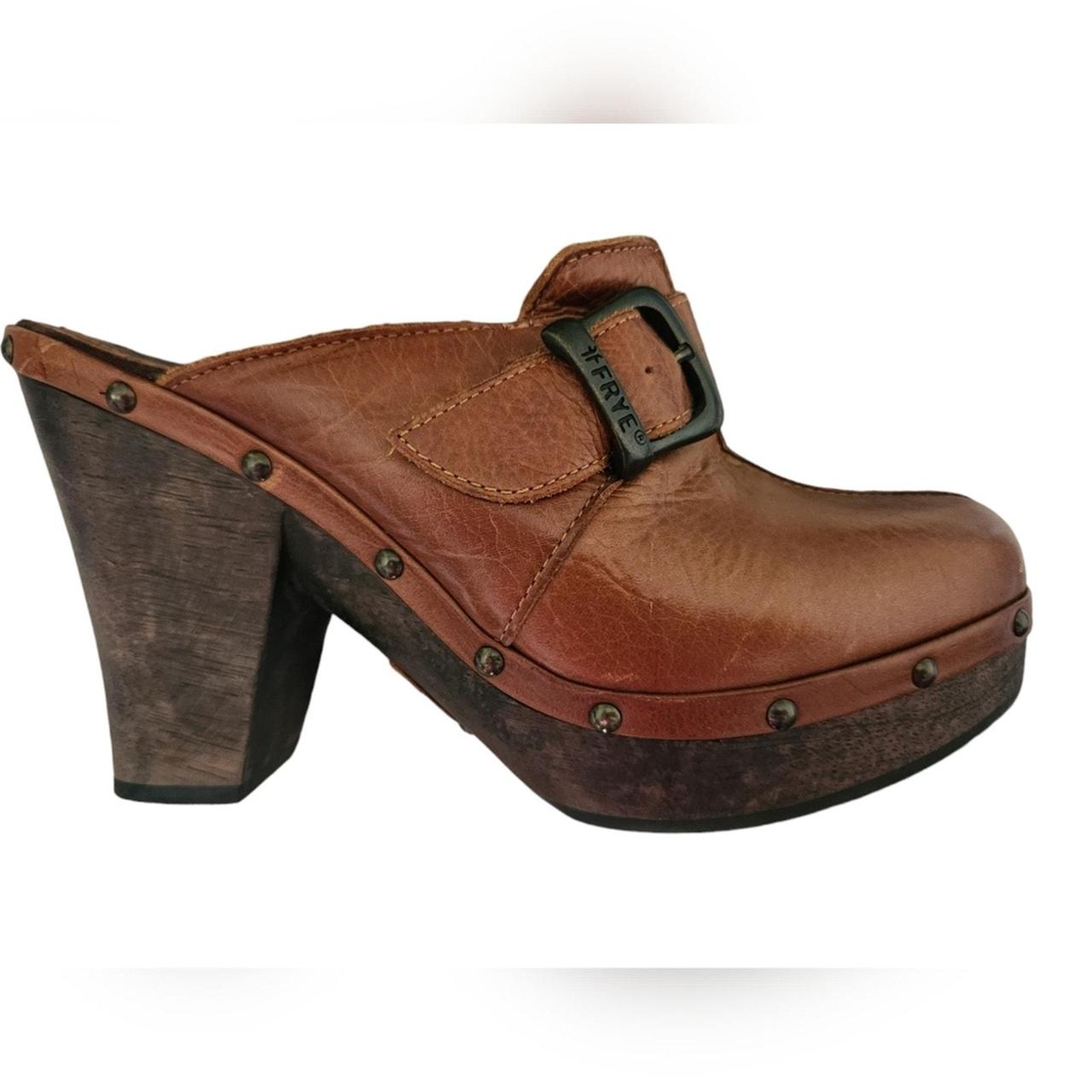 Frye shops clogs