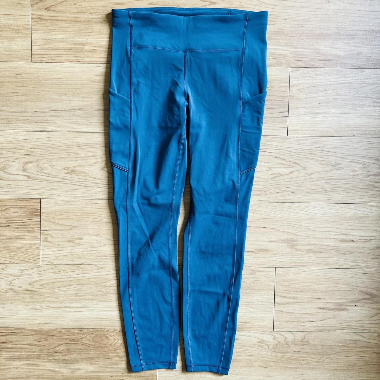 Lululemon women's leggings Size 6 Zip Pocket - Depop