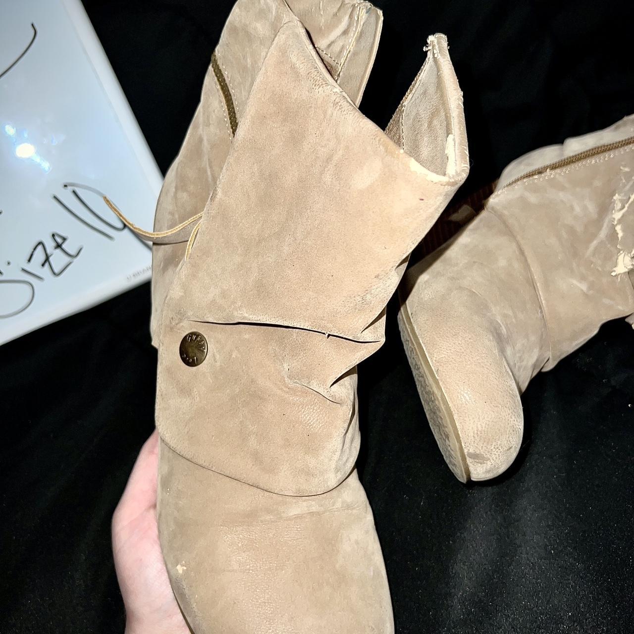 Women’s Guppy Love by Blowfish Wedge Booties Size