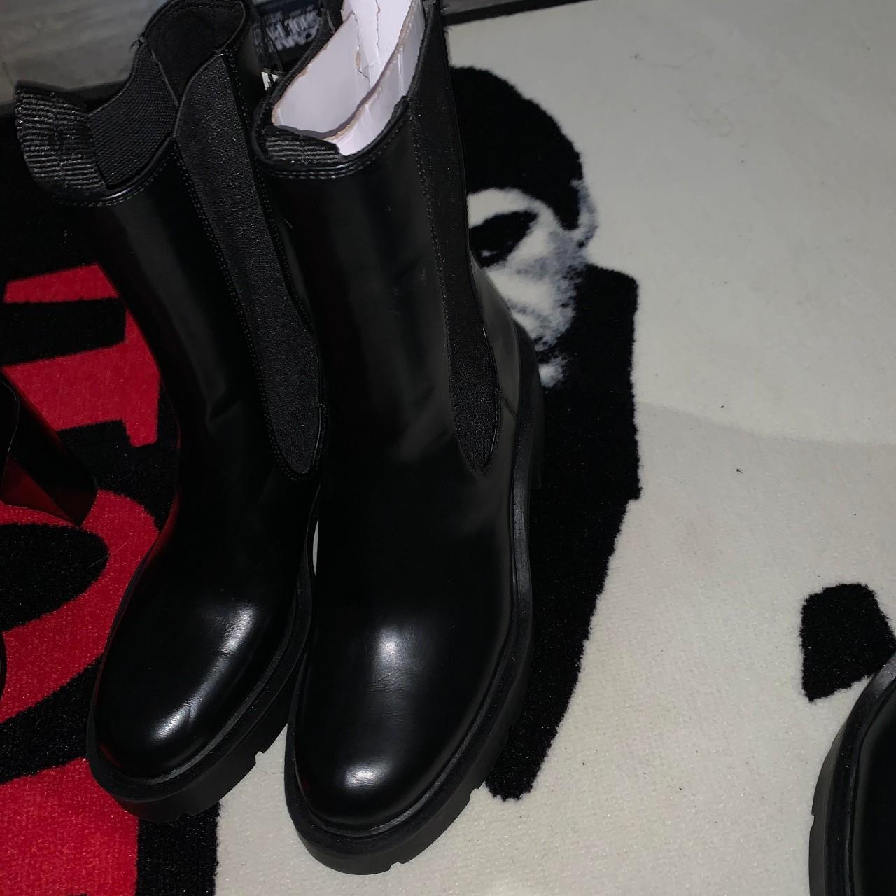 Zara Women's Black Boots Depop
