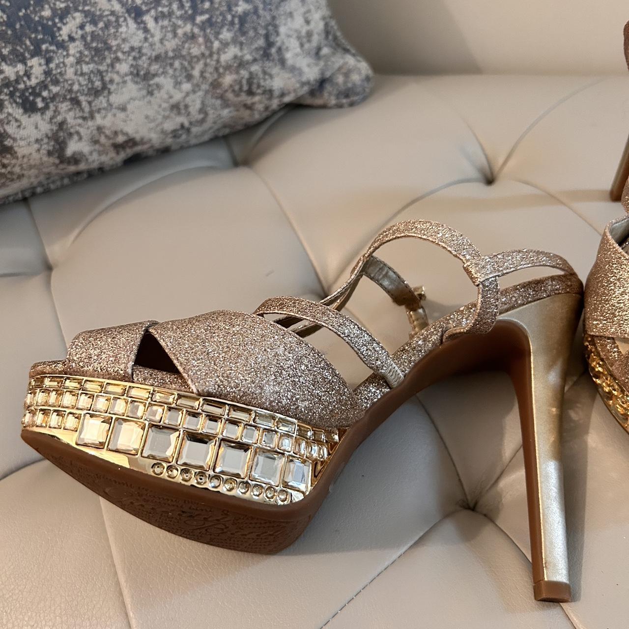 Gold Glitter Gianni Bini heels. *Only the heels are... - Depop