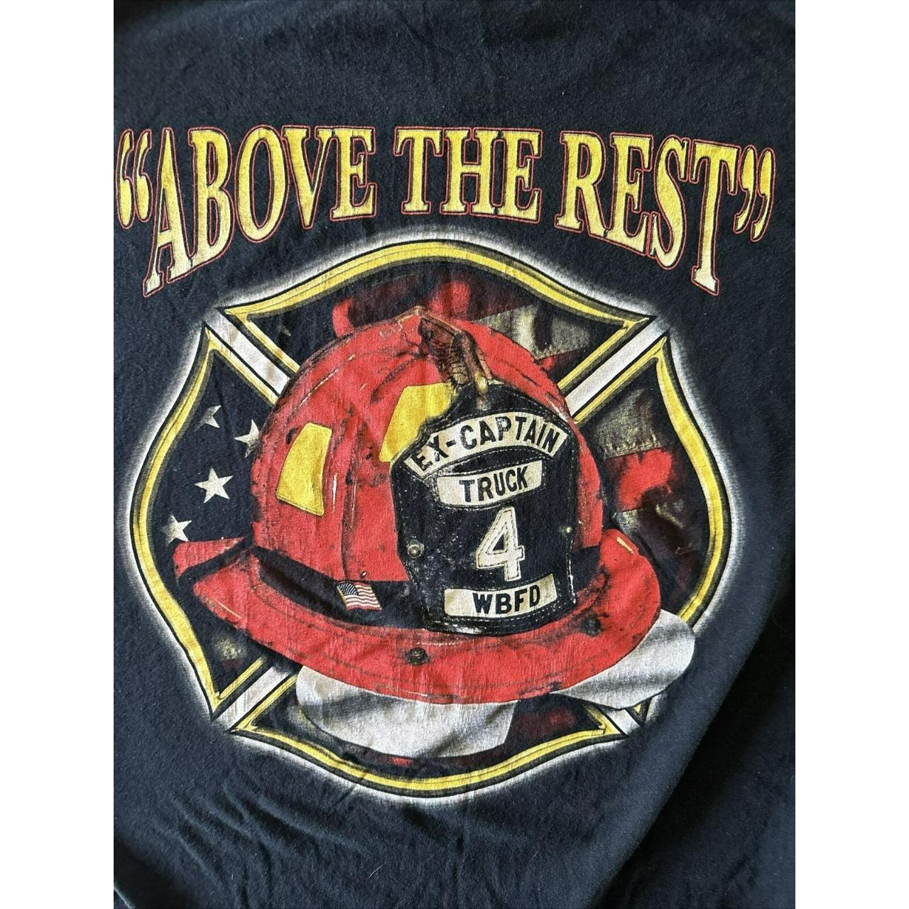 Red Fire Department Badge' Men's T-Shirt