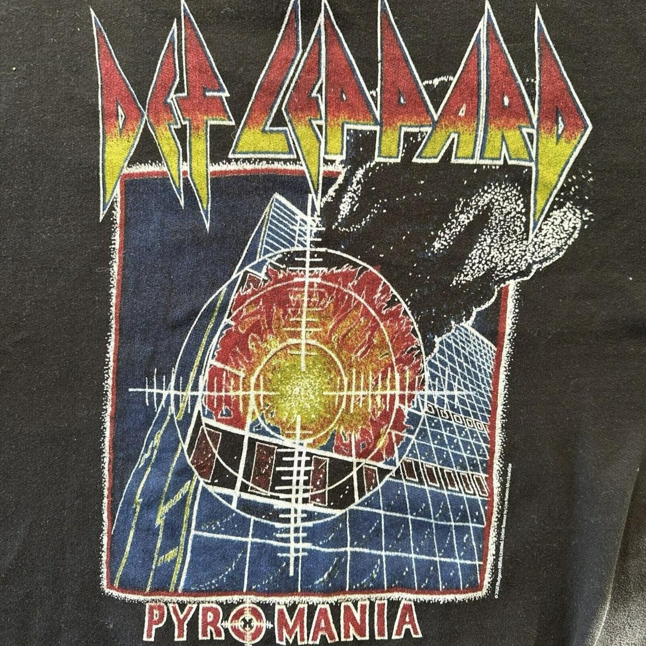 Def Leppard Pyromania Sweatshirt Size M. - Depop