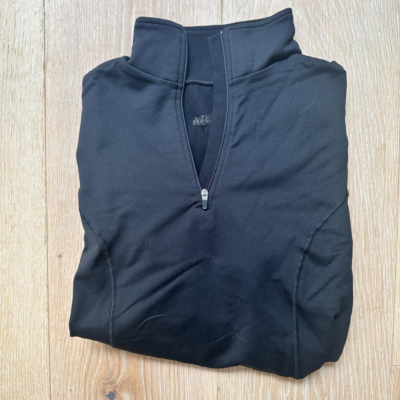 Hind Women's Black Fleece Size small Lightly worn Depop
