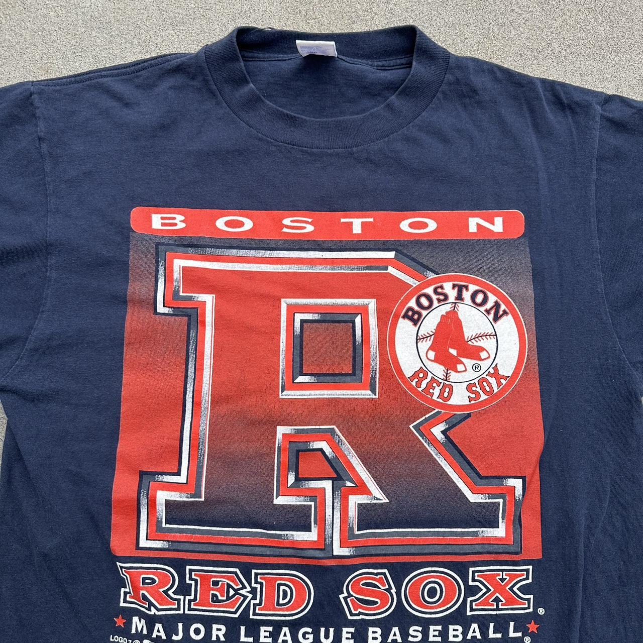 Boston Red Sox flannel T-shirt with elastic waist - Depop