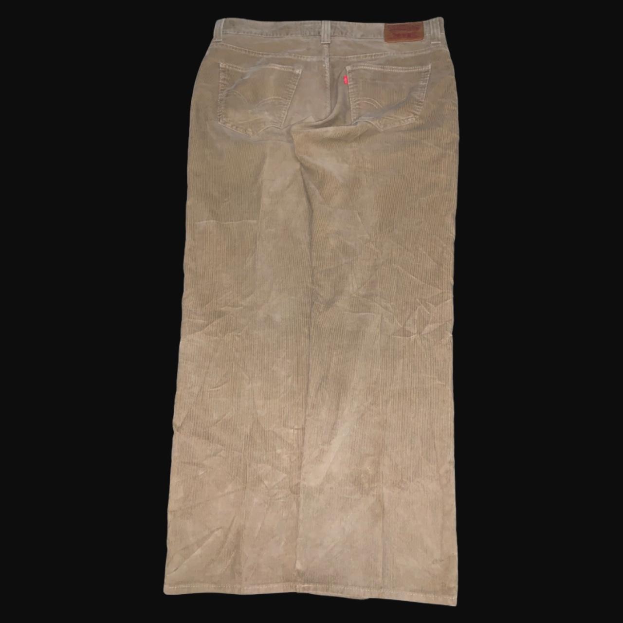 Levi hotsell corduroy pants