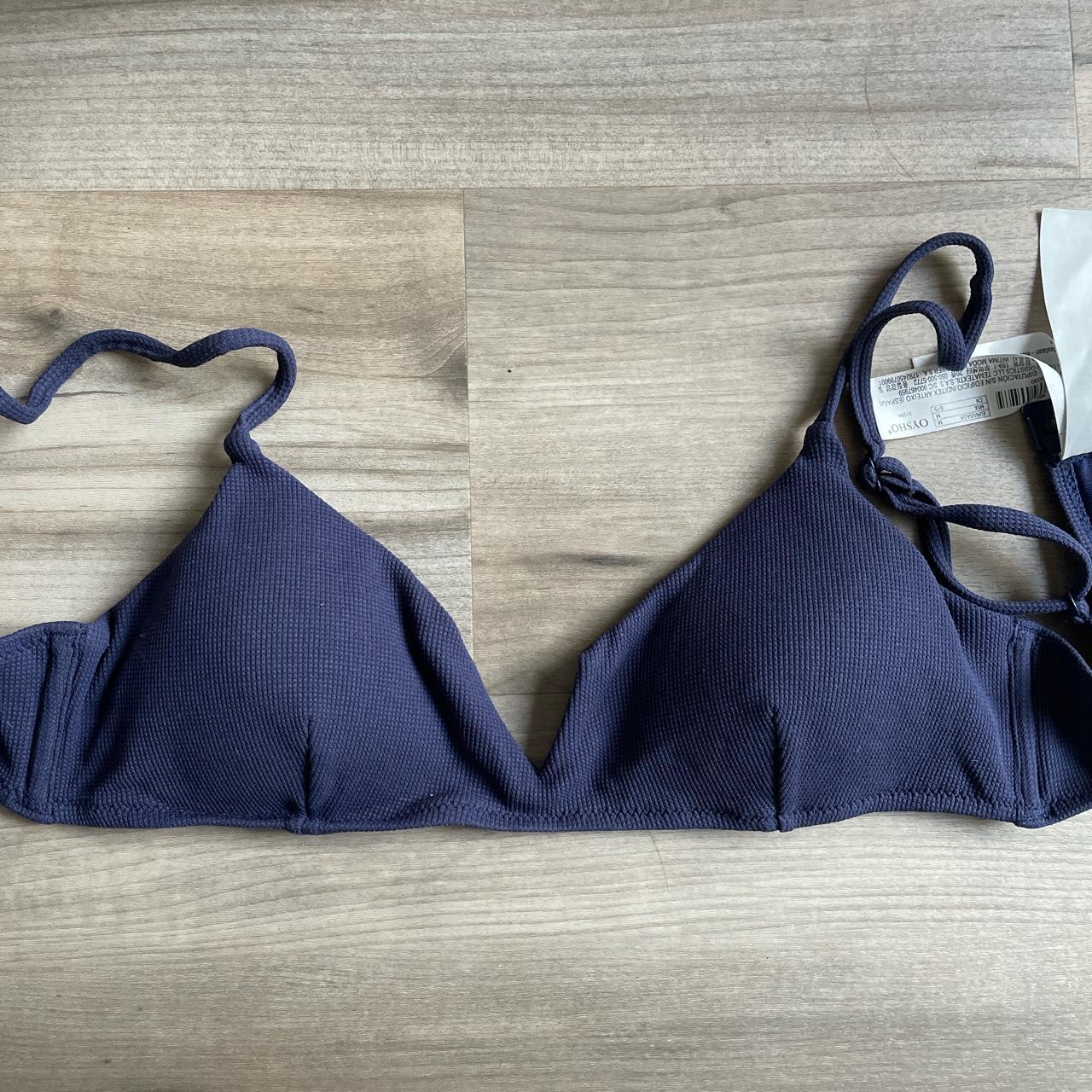OYSHO Women's Navy Bikiniandtankinitops Depop