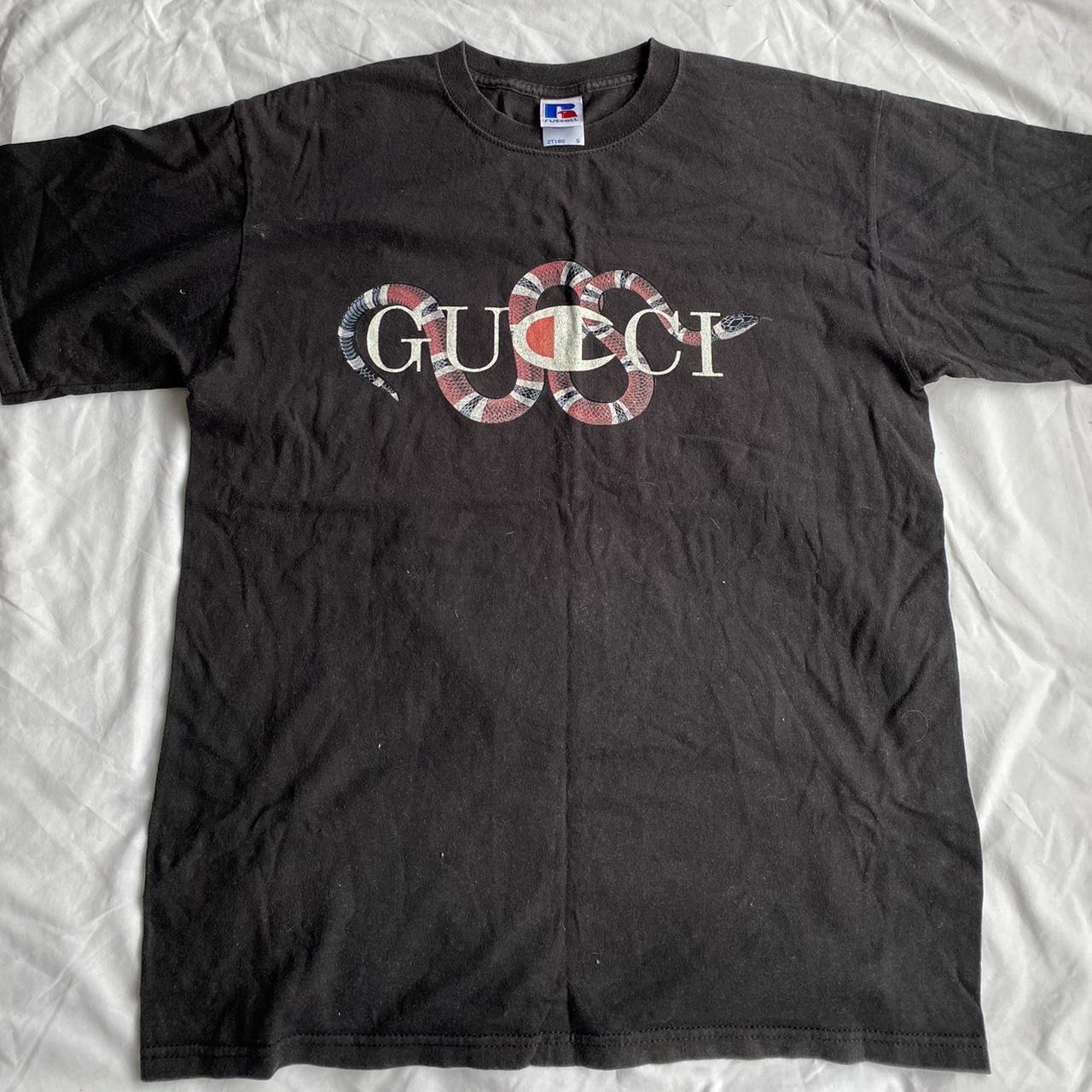 gucci チャンピオン ストア t シャツ