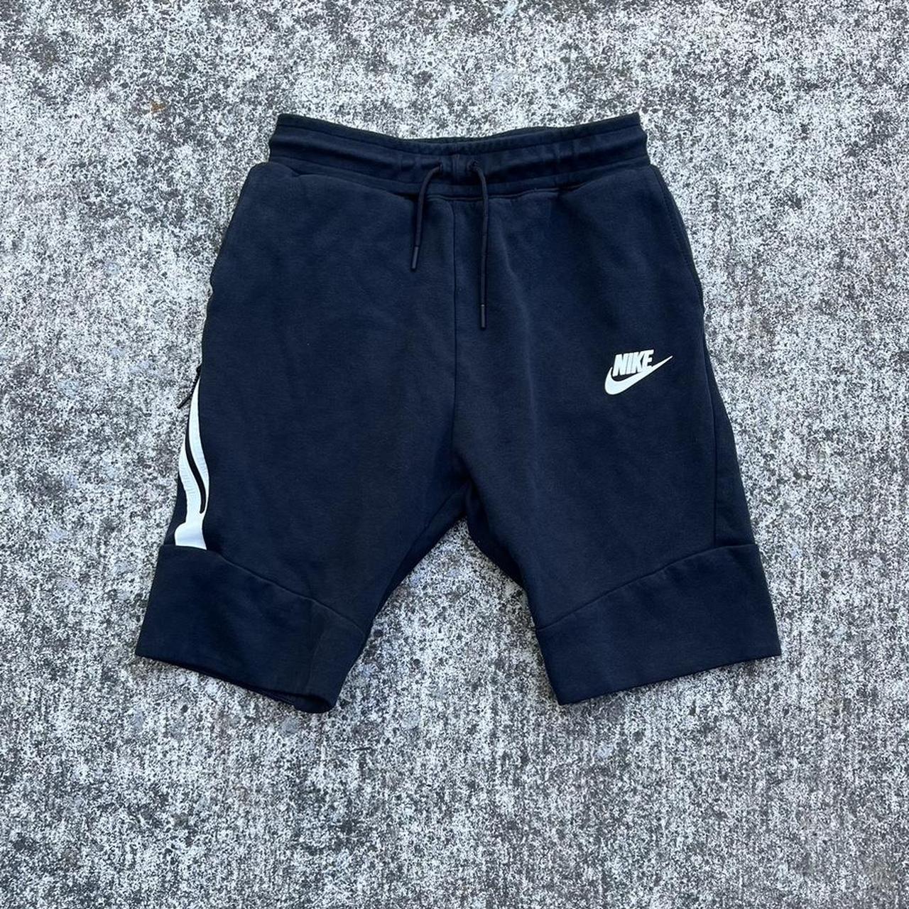 nike tech short