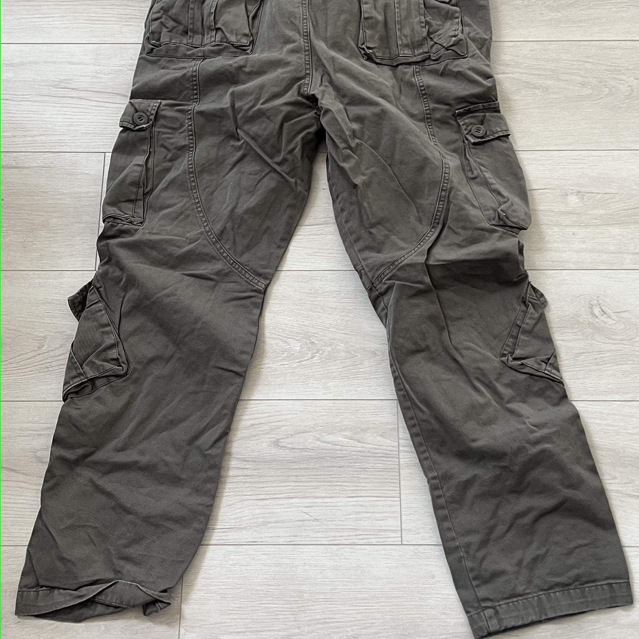 Green Baggy y2k Cargo Pants - 42” - Depop