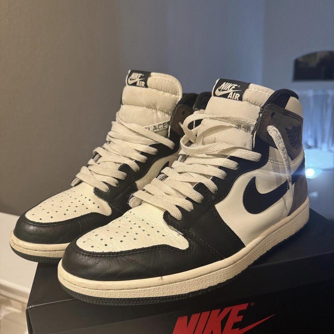 jordan1 mocha size 12