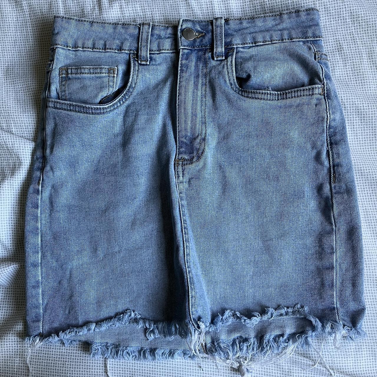 cotton on jean skirt, size 4. #cottonon #jeanskirt - Depop