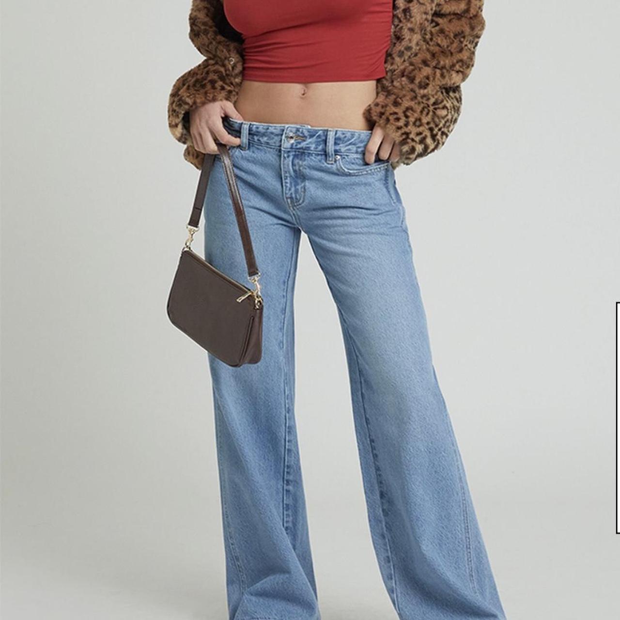 PacSun Women's Jeans - Blue/Brown - 28" – Pacsun Indigo low rise baggy jeans