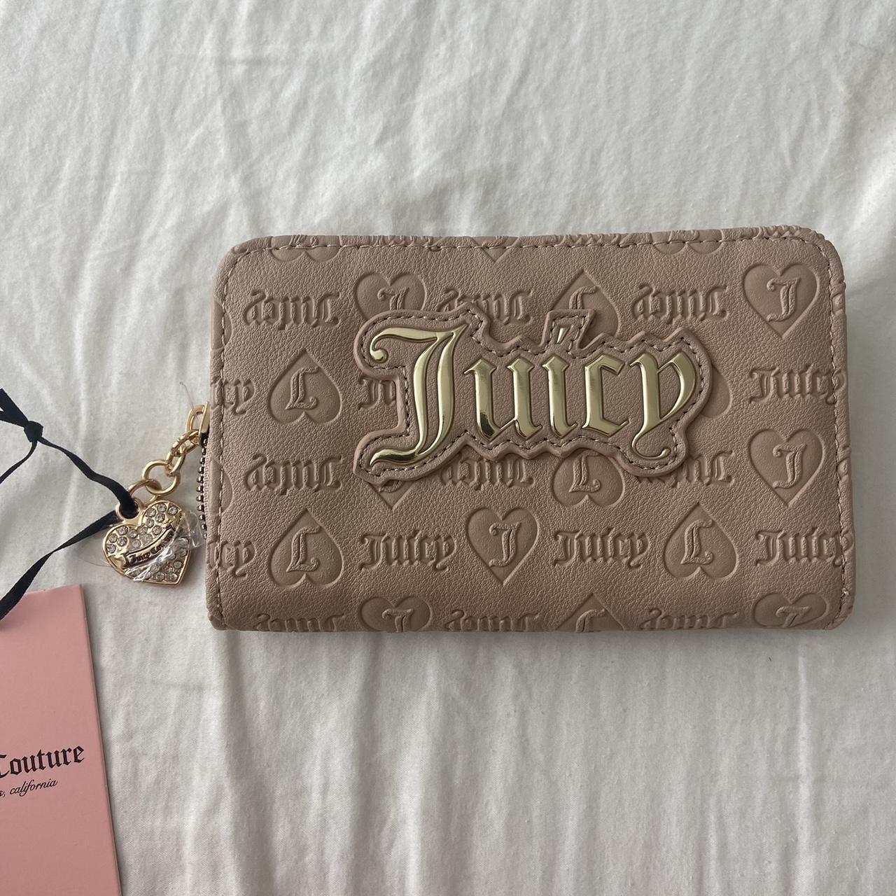 item listed by haileyf02