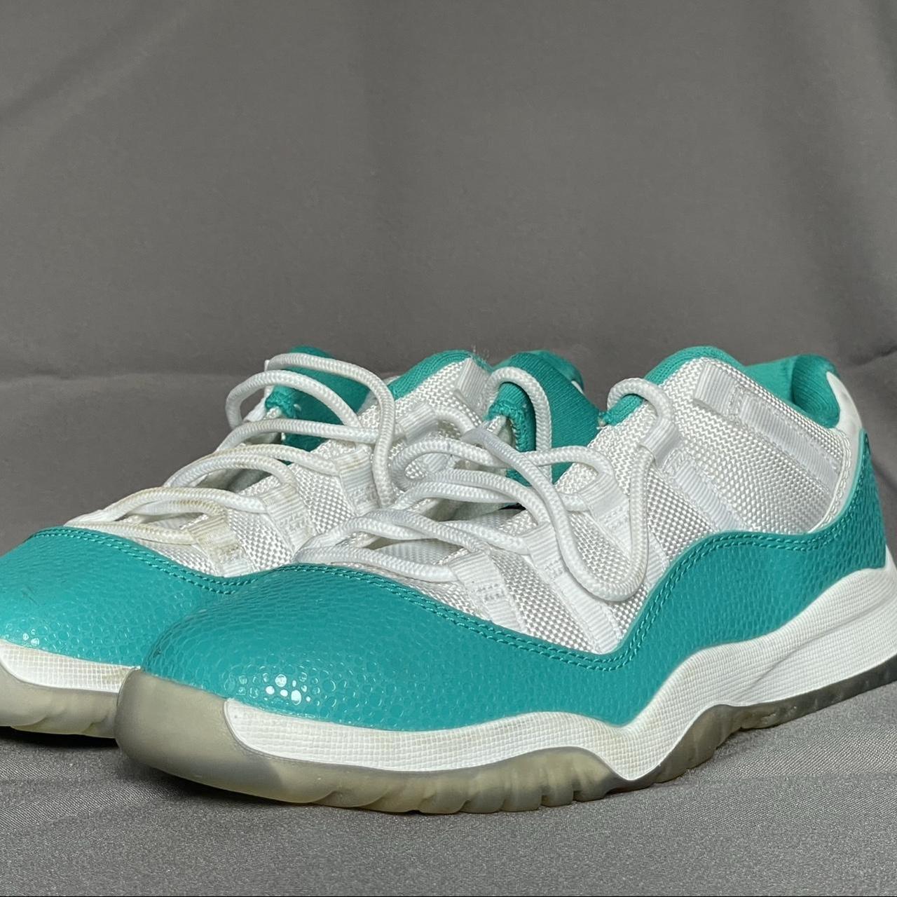 Aqua shop safari 11s