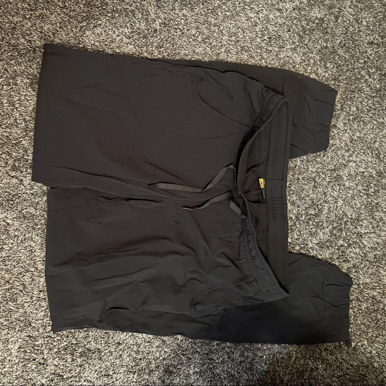 Eddie Bauer Women's Grey Joggerstracksuits Depop