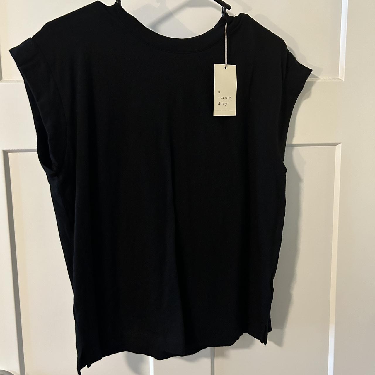 Target Women's Black T-shirt (2)