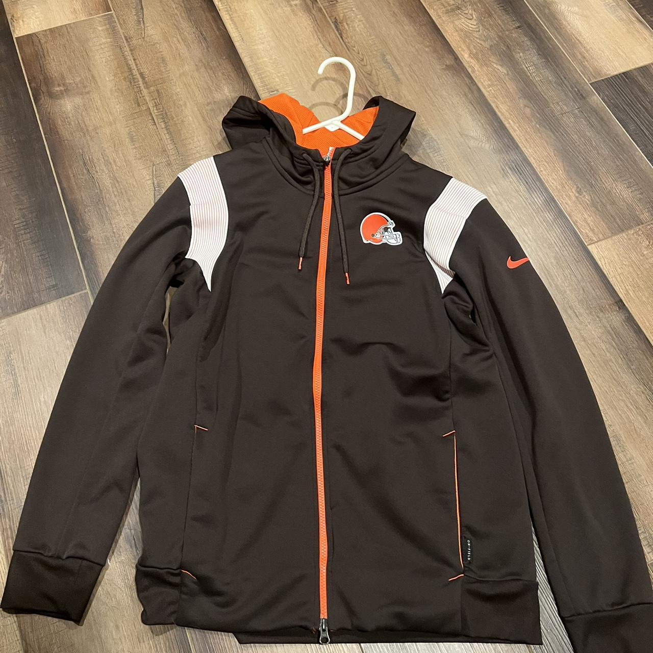 Nike Cleveland browns full front zip lightweight - Depop