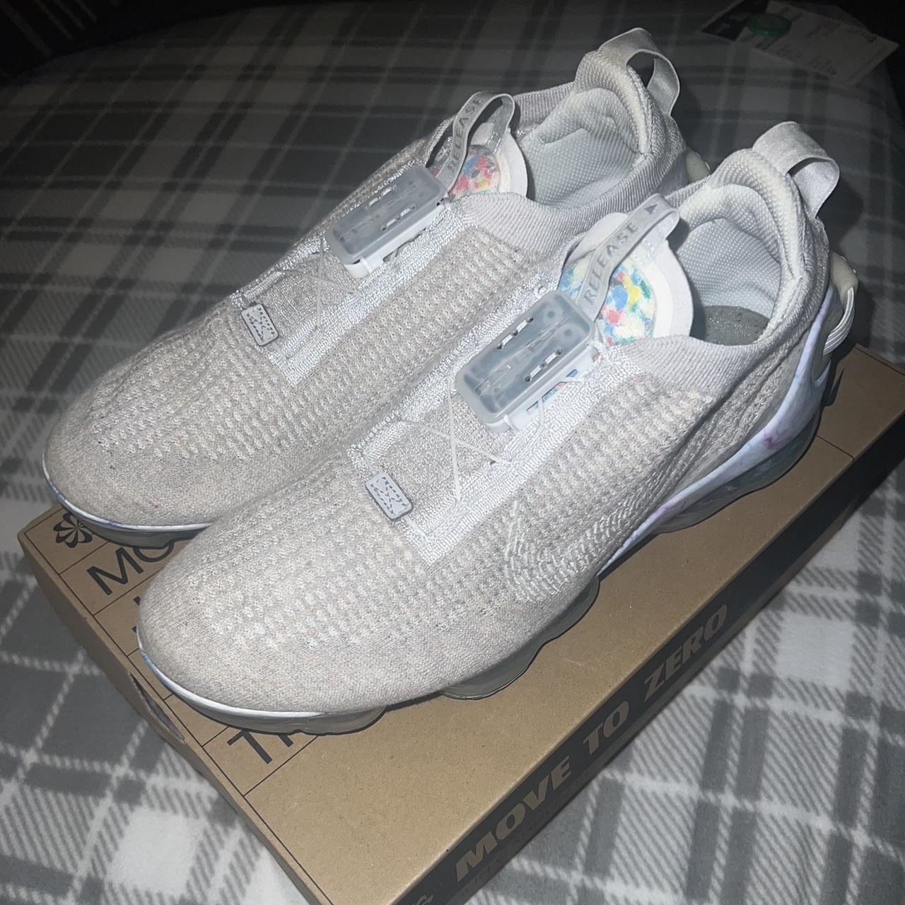 nike vapormax 2020 flyknit summit white