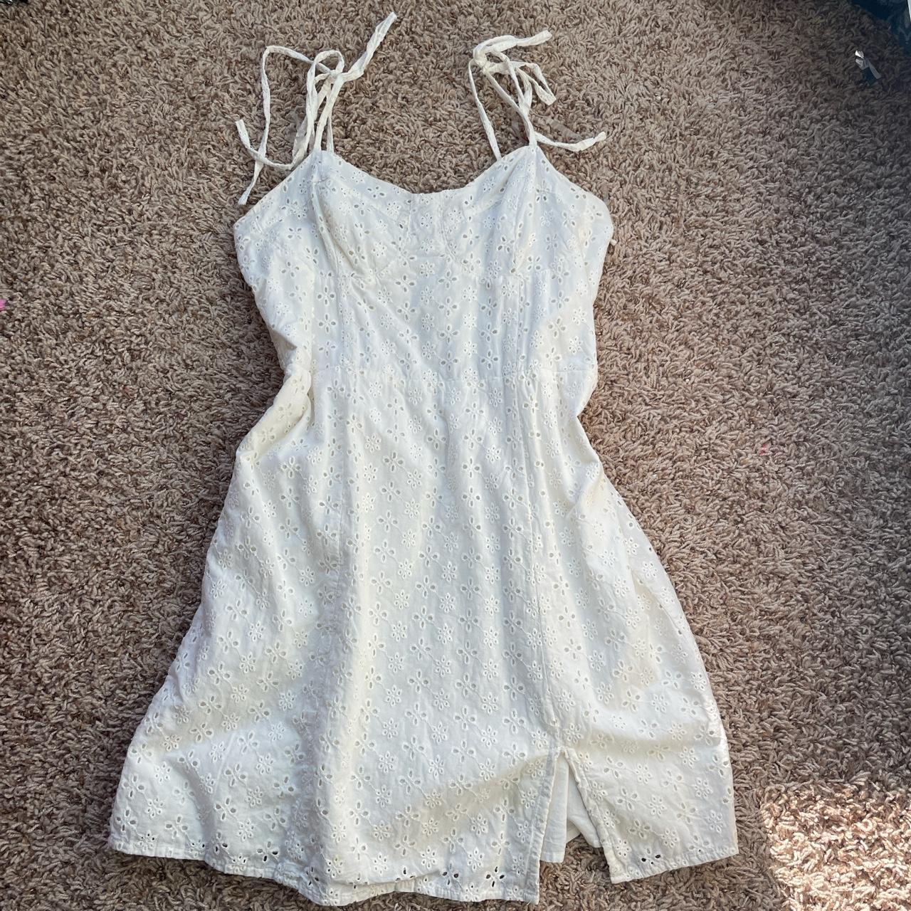 Aeropostale Women's White Dress | Depop