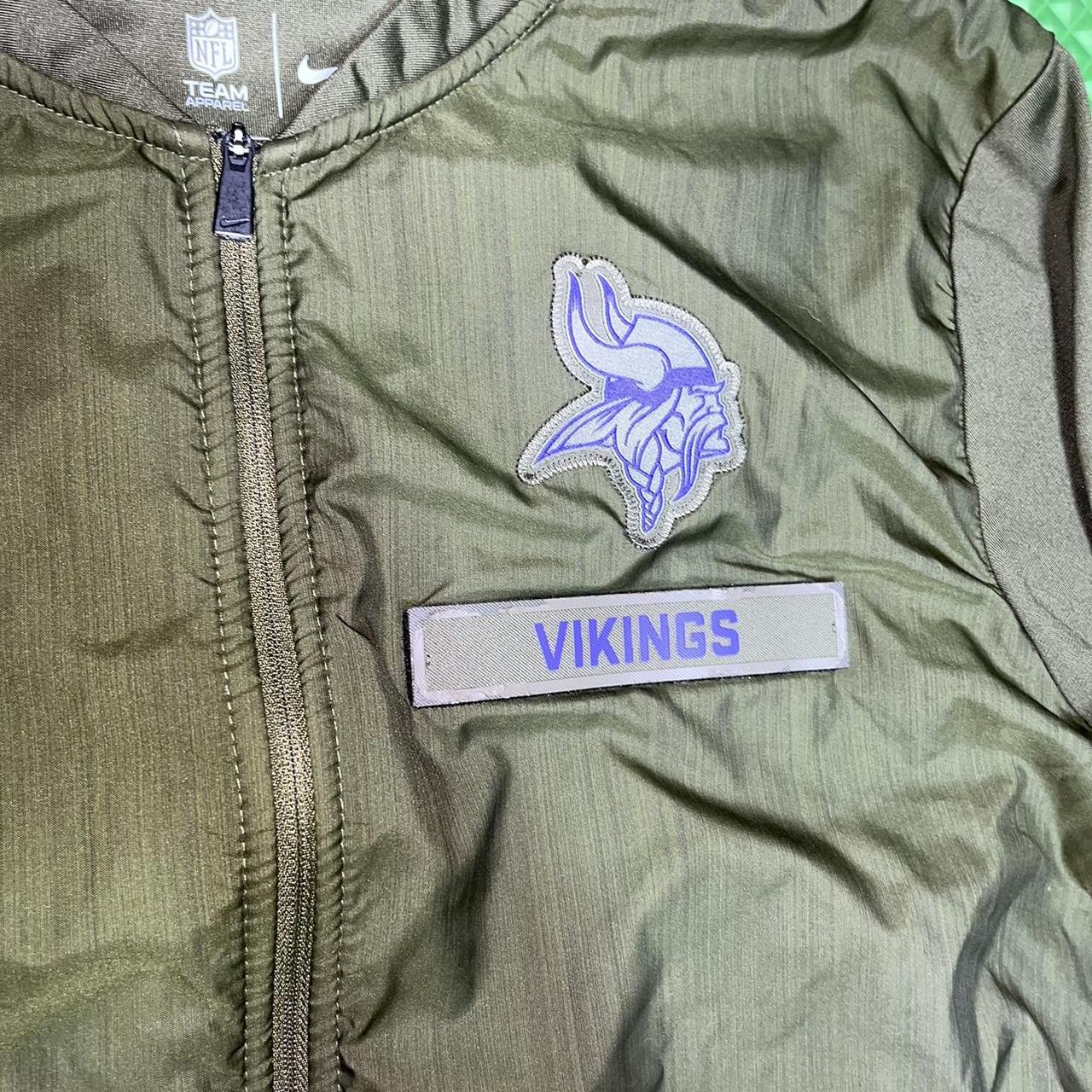 Minnesota Vikings Nike 2019 Salute to Service Sideline Therma Pullover  Hoodie - Tan