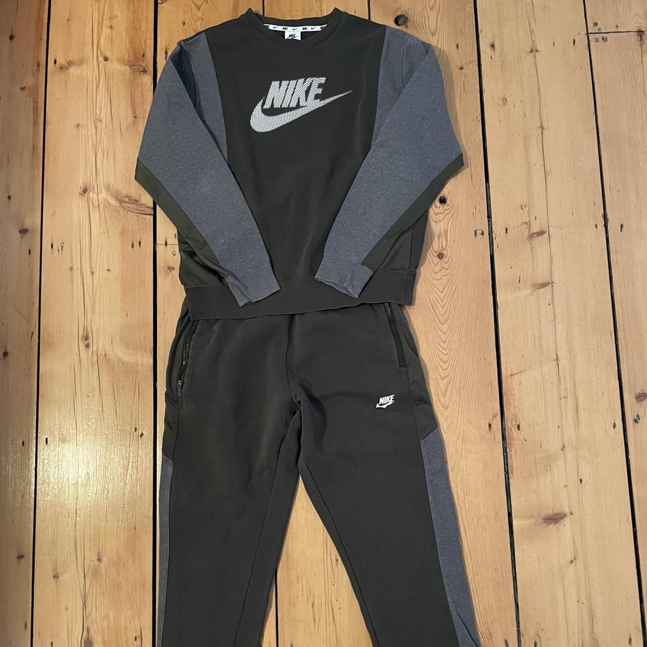 Olive green nike tracksuit 7/10 condition Medium... - Depop