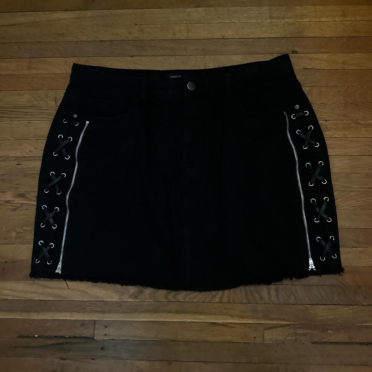 item listed by _vampirest_