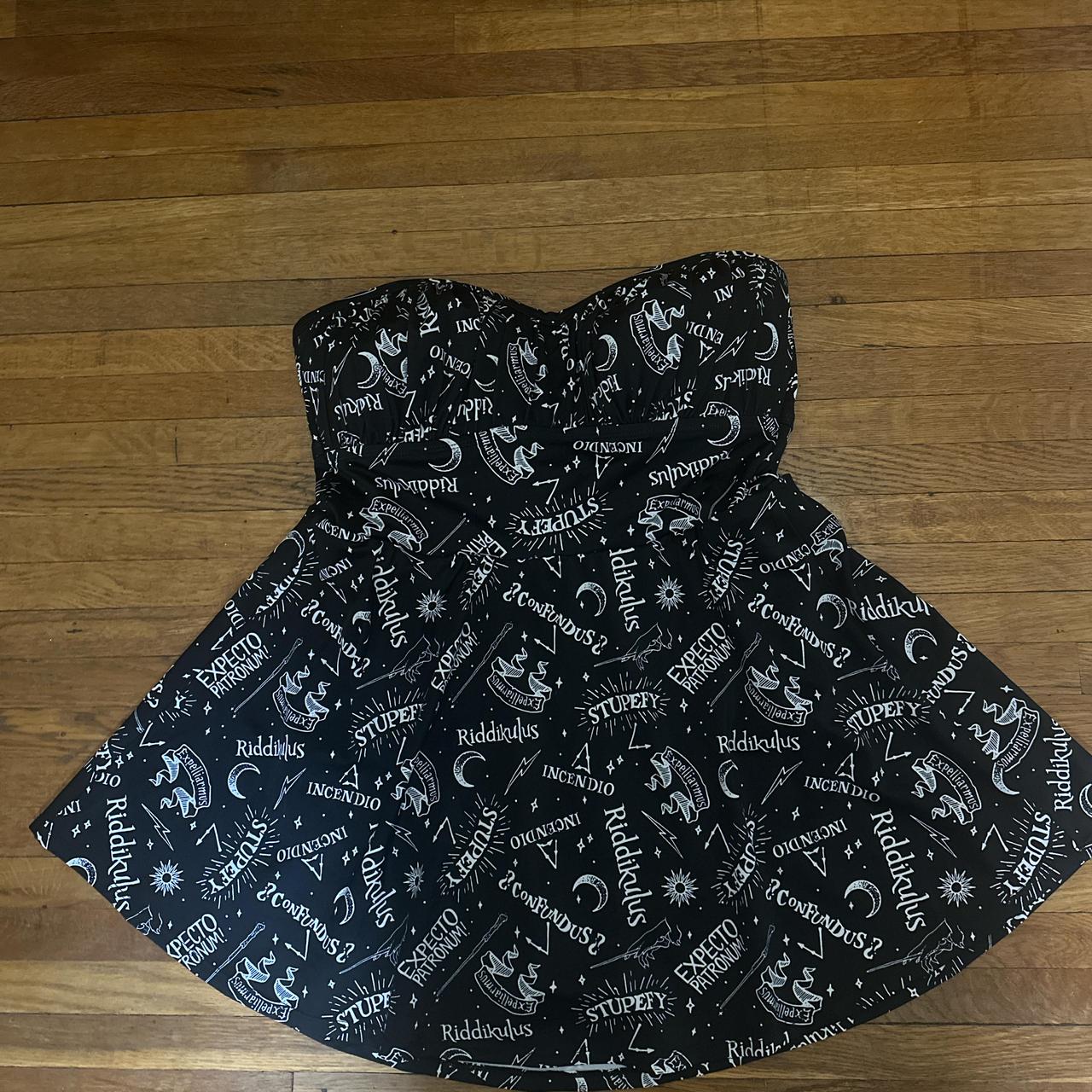item listed by _vampirest_