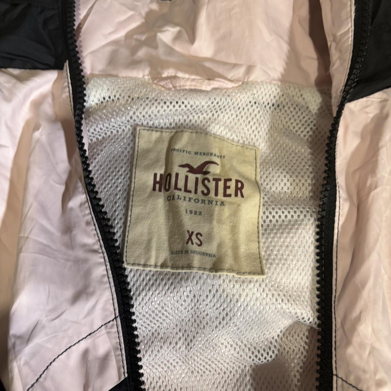 Hollister raincoat Pink and black Xxs (however... - Depop