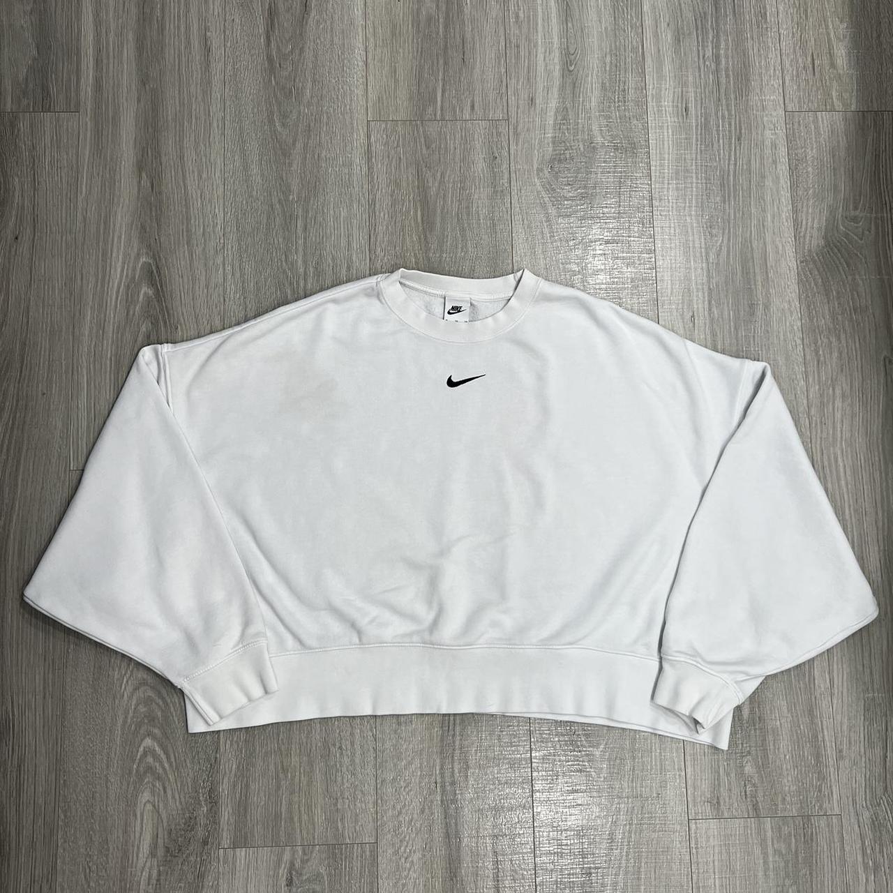 cropped nike crewneck