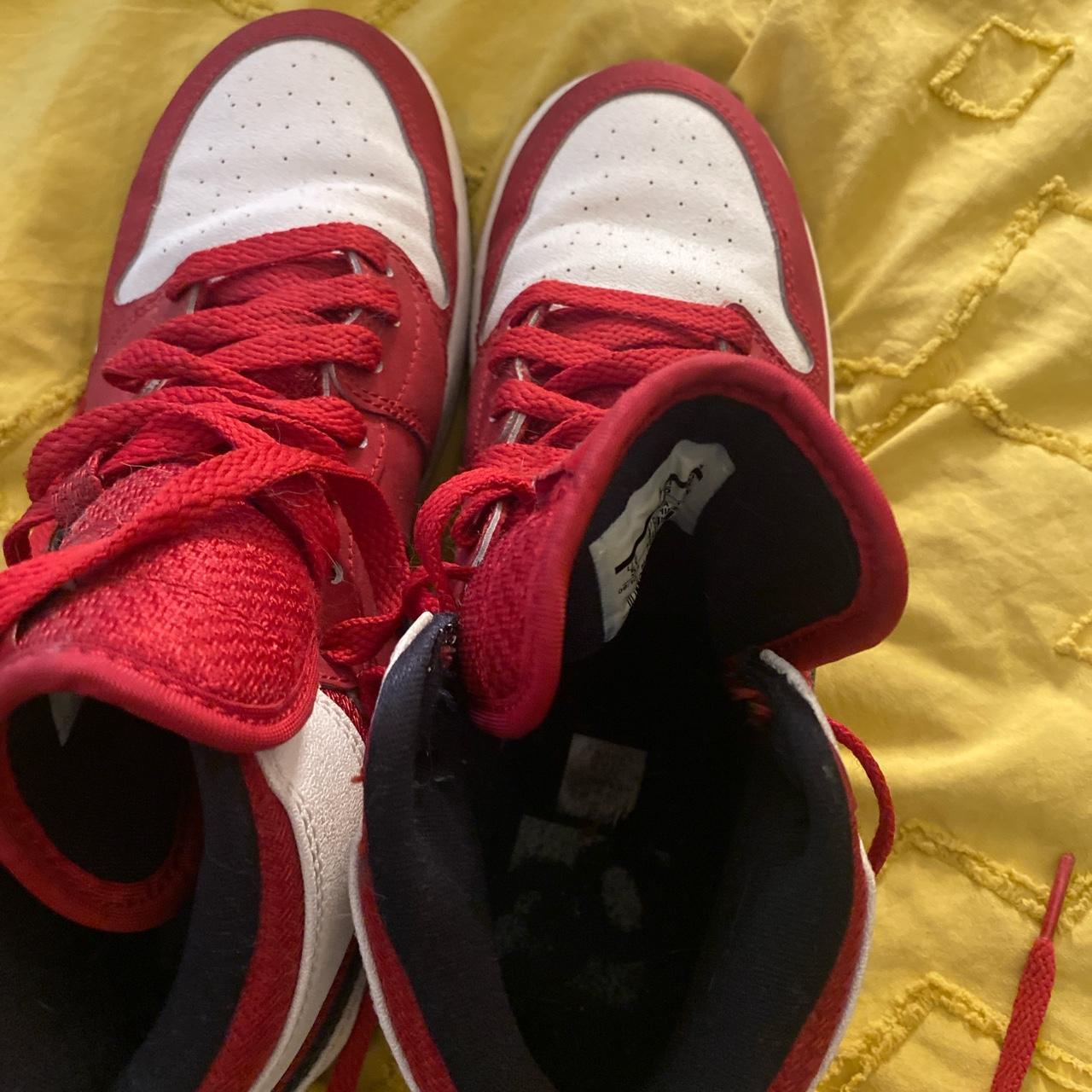 Red trainers 2025 size 5