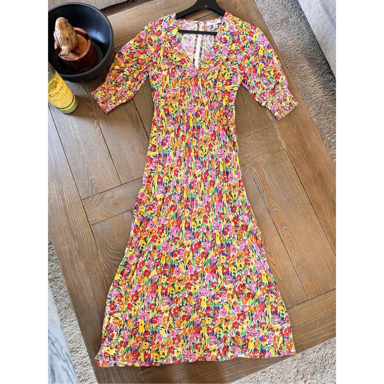 RIXO Target Floral Puff Sleeve Dress V Neck Bias. Depop