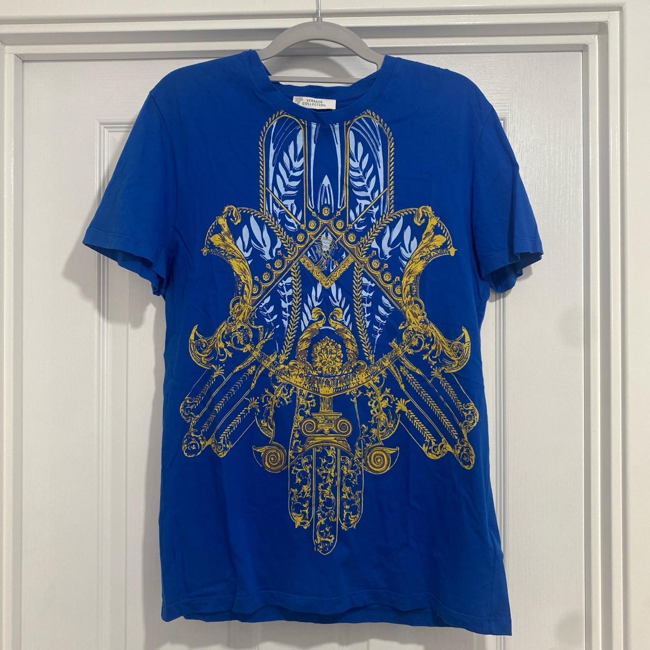 Versace Men's Blue T-shirt | Depop