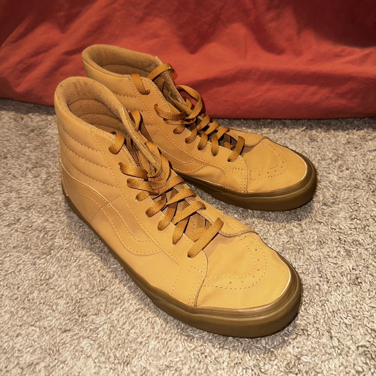 Light yellow hotsell high top vans