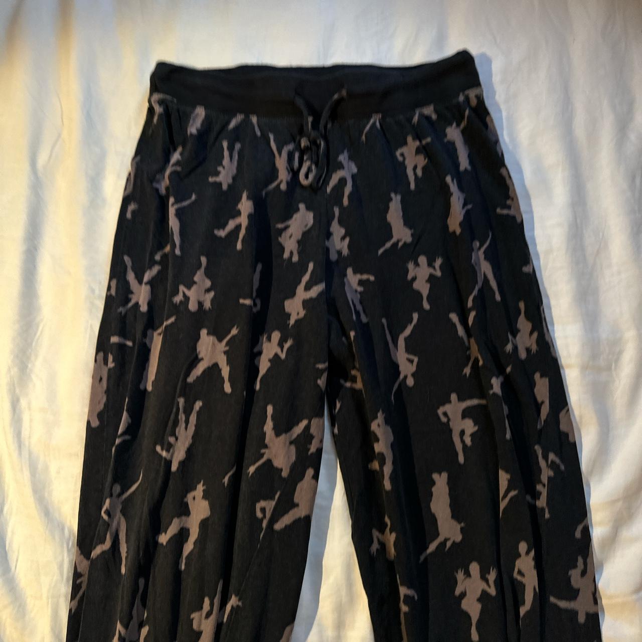 Fortnite Sweatpants worn many times comfortable Depop