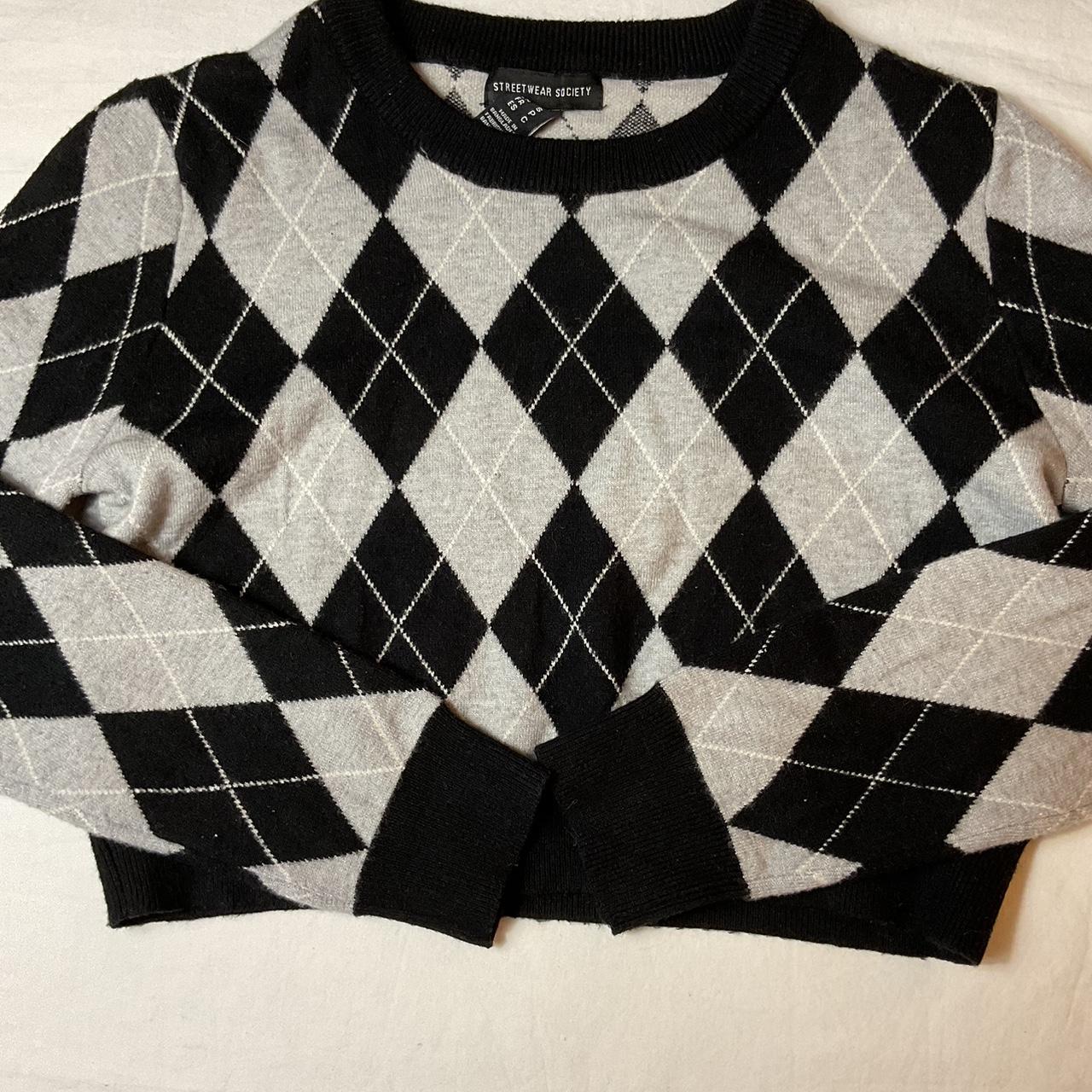item listed by maddiej2012