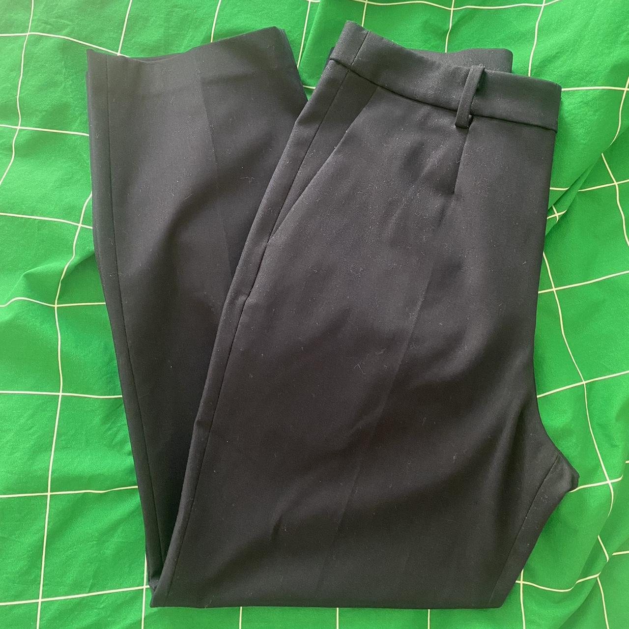 UNI QLO Smart Ankle Pants M size (see picture for... - Depop