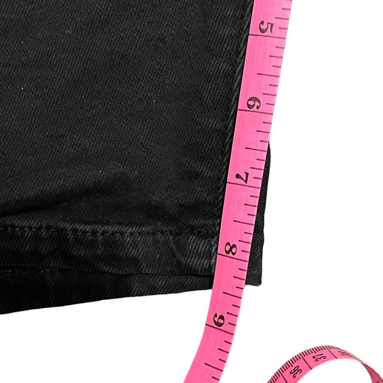 Zara Men's Black Shorts Depop