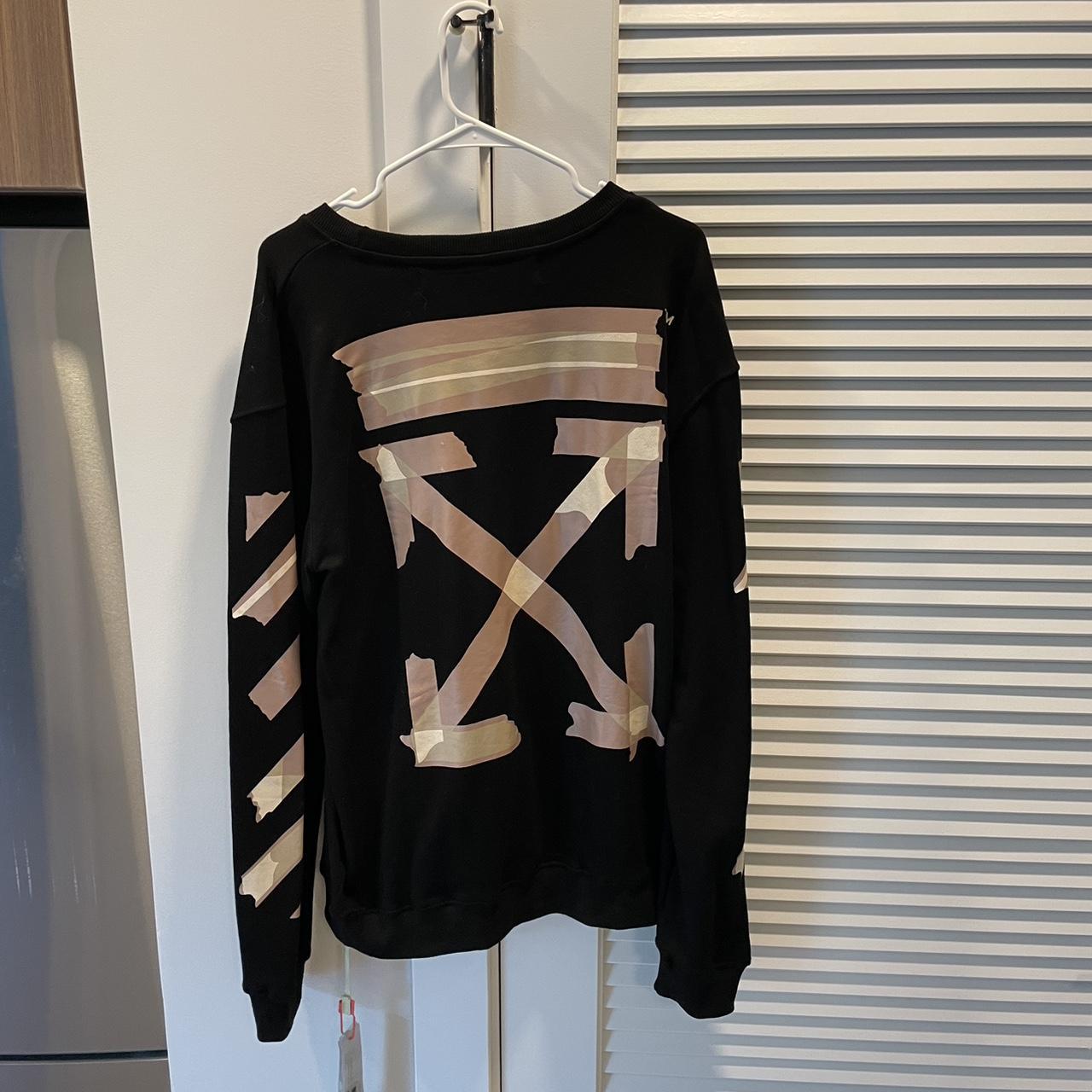 Off white long shop sleeve seeing things