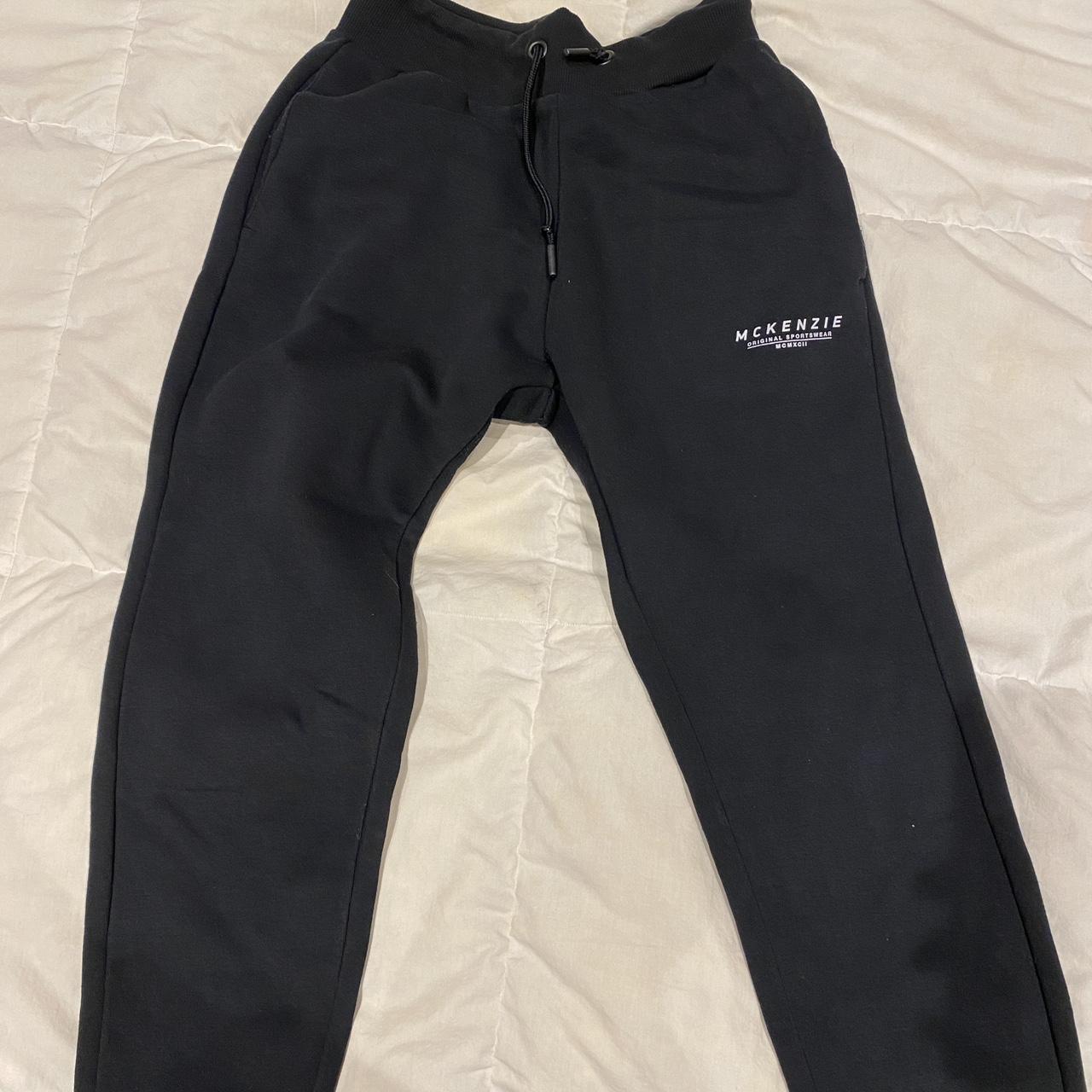 McKenzie Men's Black Joggerstracksuits Depop