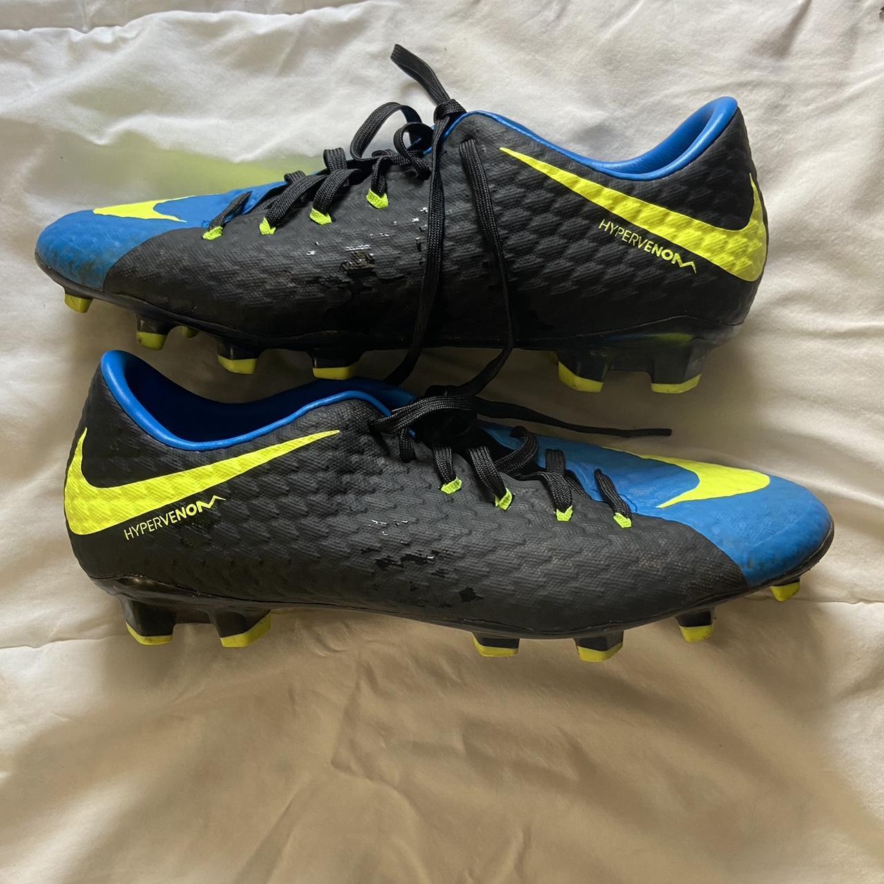 Orders blue black hypervenom