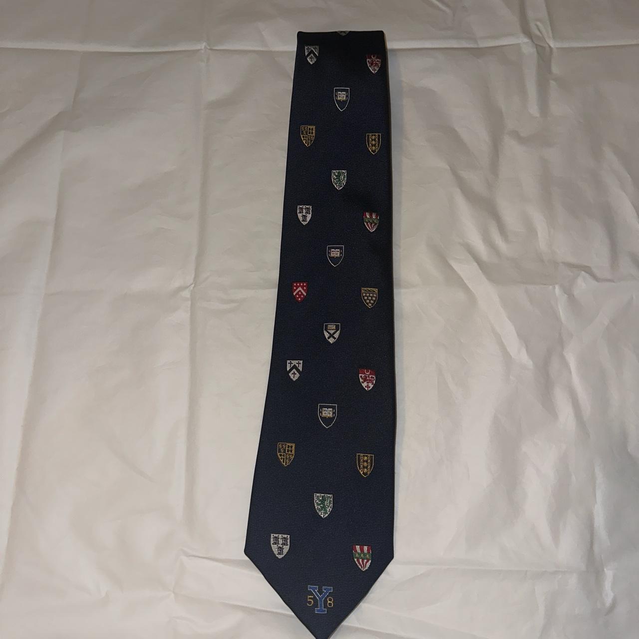 WM Chelsea Ltd. Tie Excellent condition Crest... - Depop