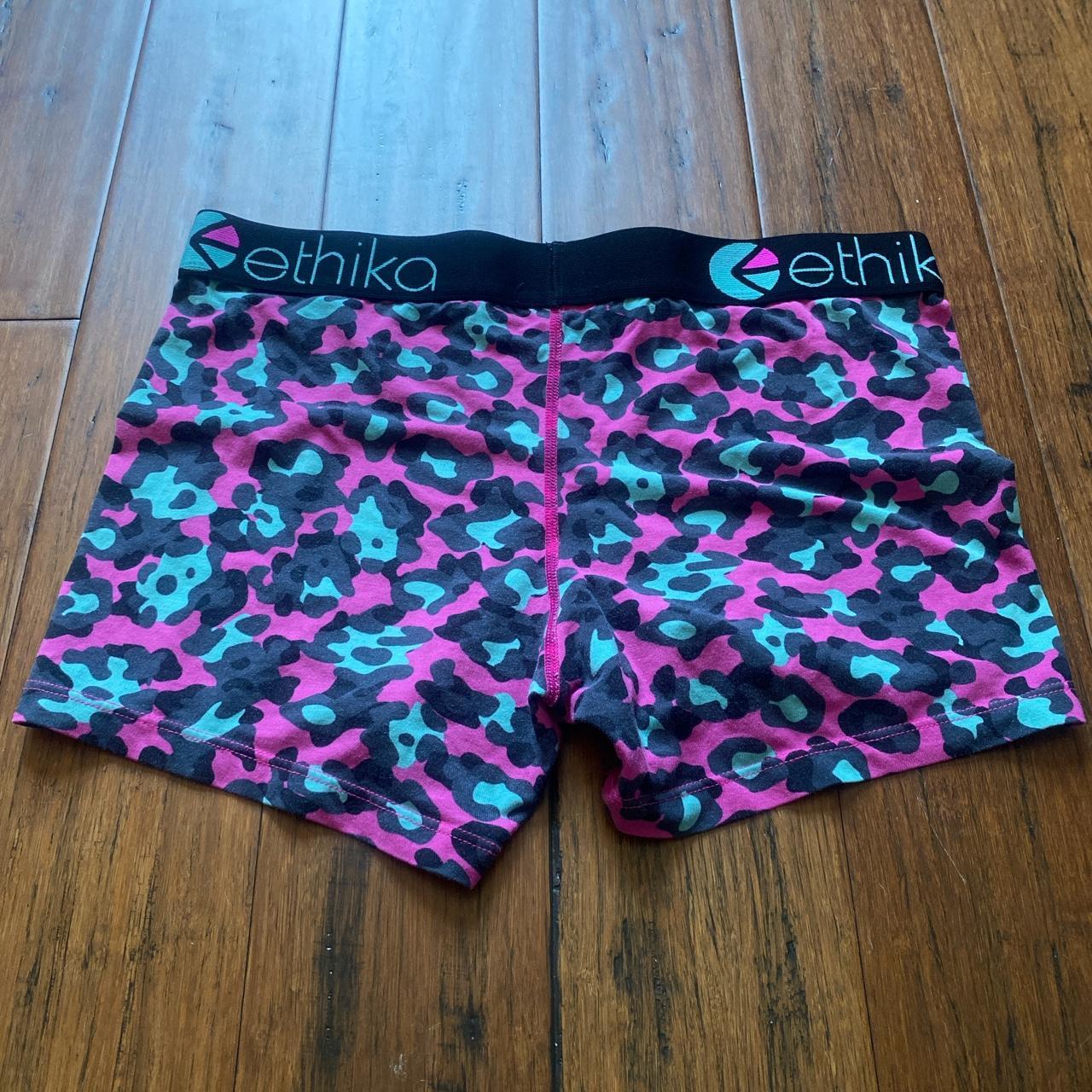 Ethika Women's Shorts Depop