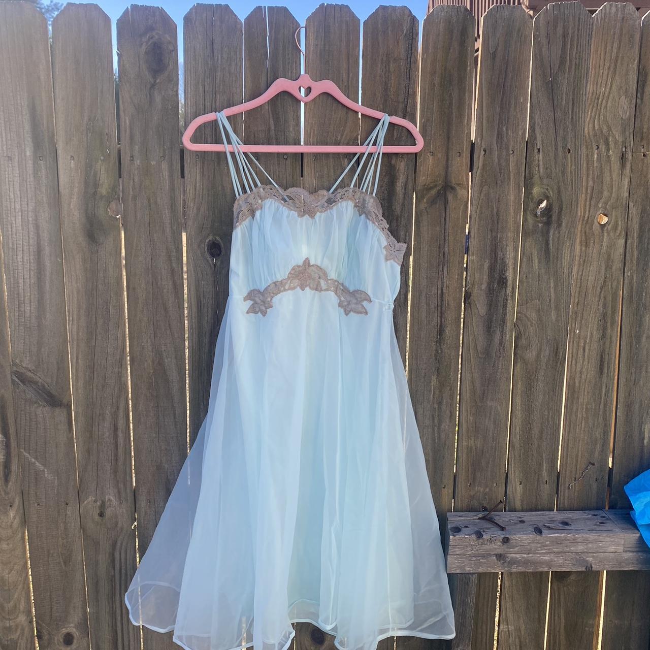 item listed by sillygooosethrift