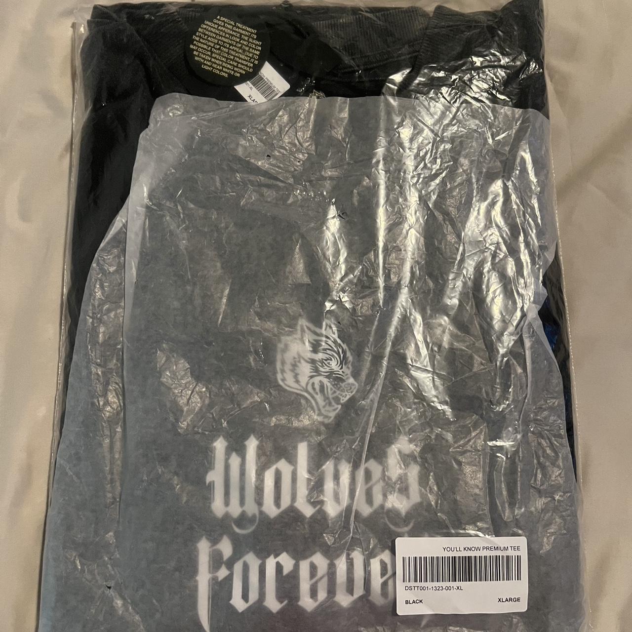 item listed by hunniieebeee