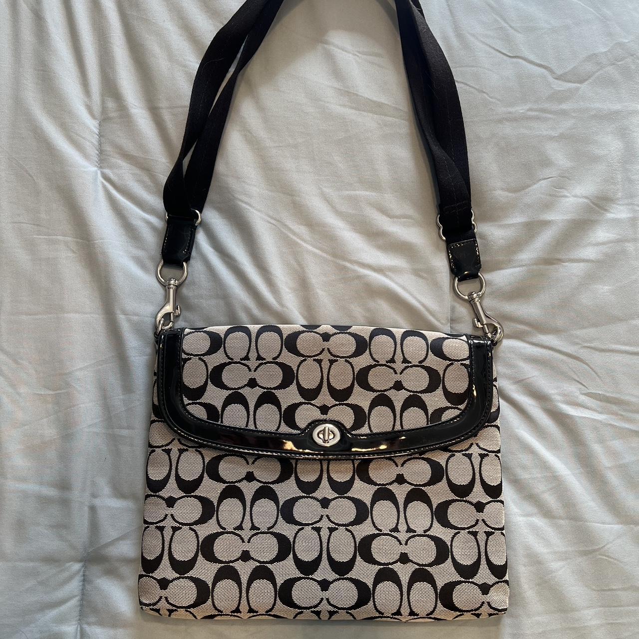 バッグ Vintage Coach Shoulder Tote Bag Mint RARE Vintage Coach Seafoam Mint Green X Large by vintageair