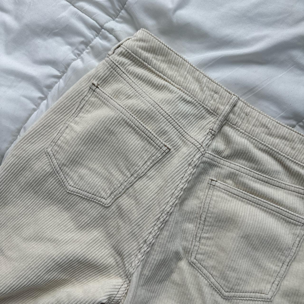 Cream corduroy jeans from pacsun Size 25.... Depop