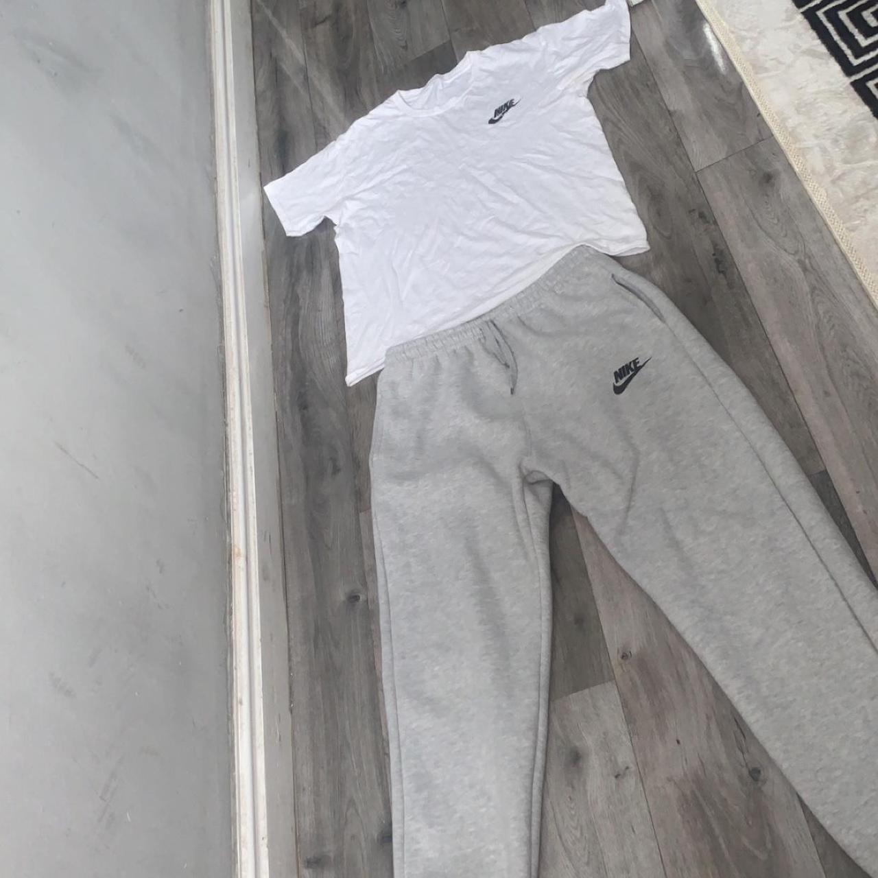 mens nike tracksuit set white