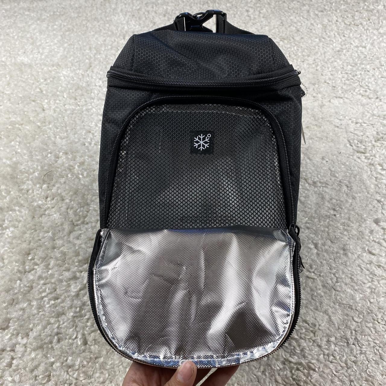 Under armour lunch box really good - Depop