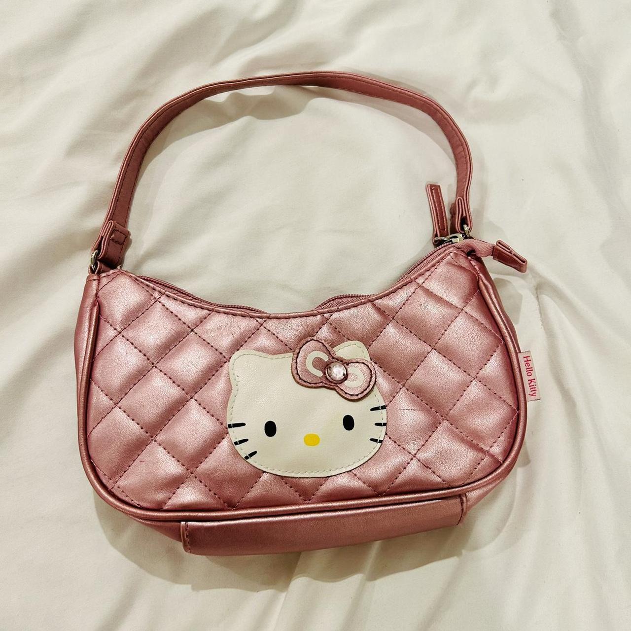 Hello kitty quilted Y2K shoulder bag from 2005 - Depop
